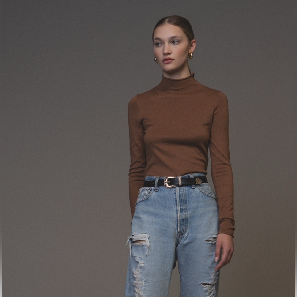 EllandEmm MOD Mock Turtleneck Shirt Women’s L Rust Brown Long Sleeve